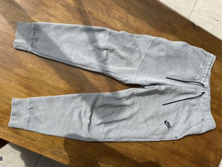 Nike Tech Grey Tracksuit Taille M