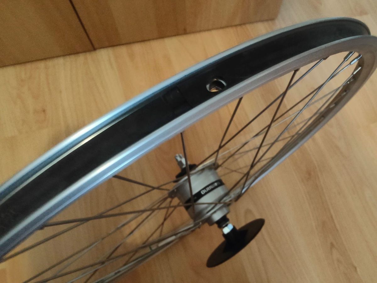 Pneus & Kompletträder: Vorderrad 26 Zoll silber mit Nabendynamo – Neu und originalverpackt aus Birmensdorf ZH von The_Bike_World 1