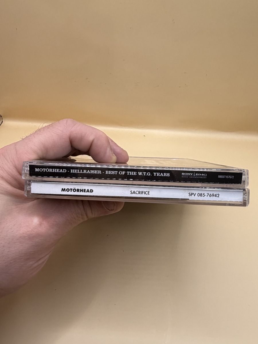 CDs: Lot 2 CD's Motorhead: Sacrifice et Hellraiser – Gebraucht aus Genève von sho_67qj 3