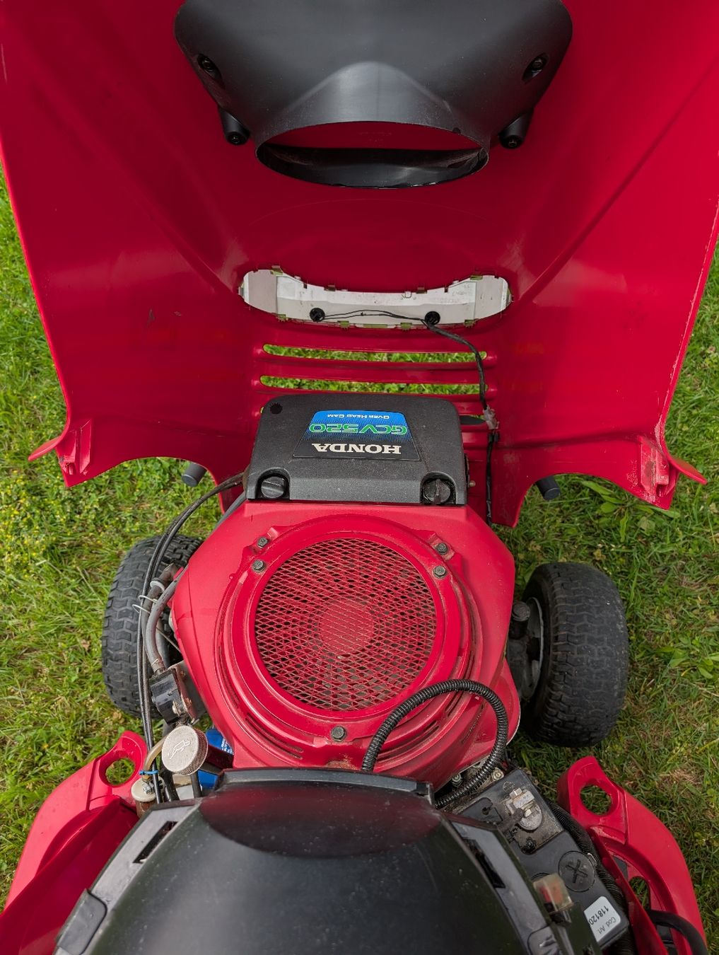 Honda Tondeuses à gazon: Rasentraktor Honda HF2315 – D'occasion à Albligen par Kuriii 3