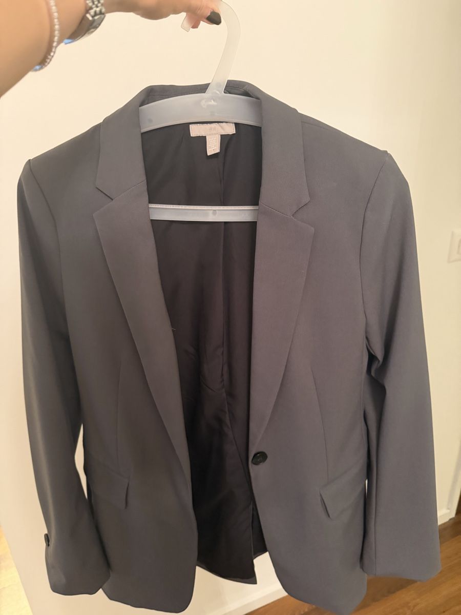 H&M Giacche: Damen Blazer Olivengrün – Nuovo (secondo la descrizione) da Dietikon venduto da meeelissaa 4