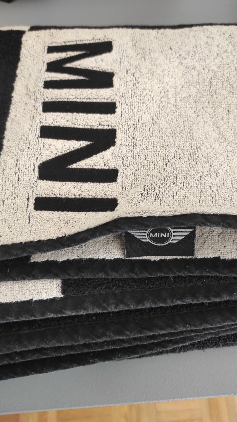 Teli da bagno: Asciugamani  Mini originale a scacchi bianco e nero! – Nuovo (secondo la descrizione) da Biel/Bienne venduto da mor_gbm5 2