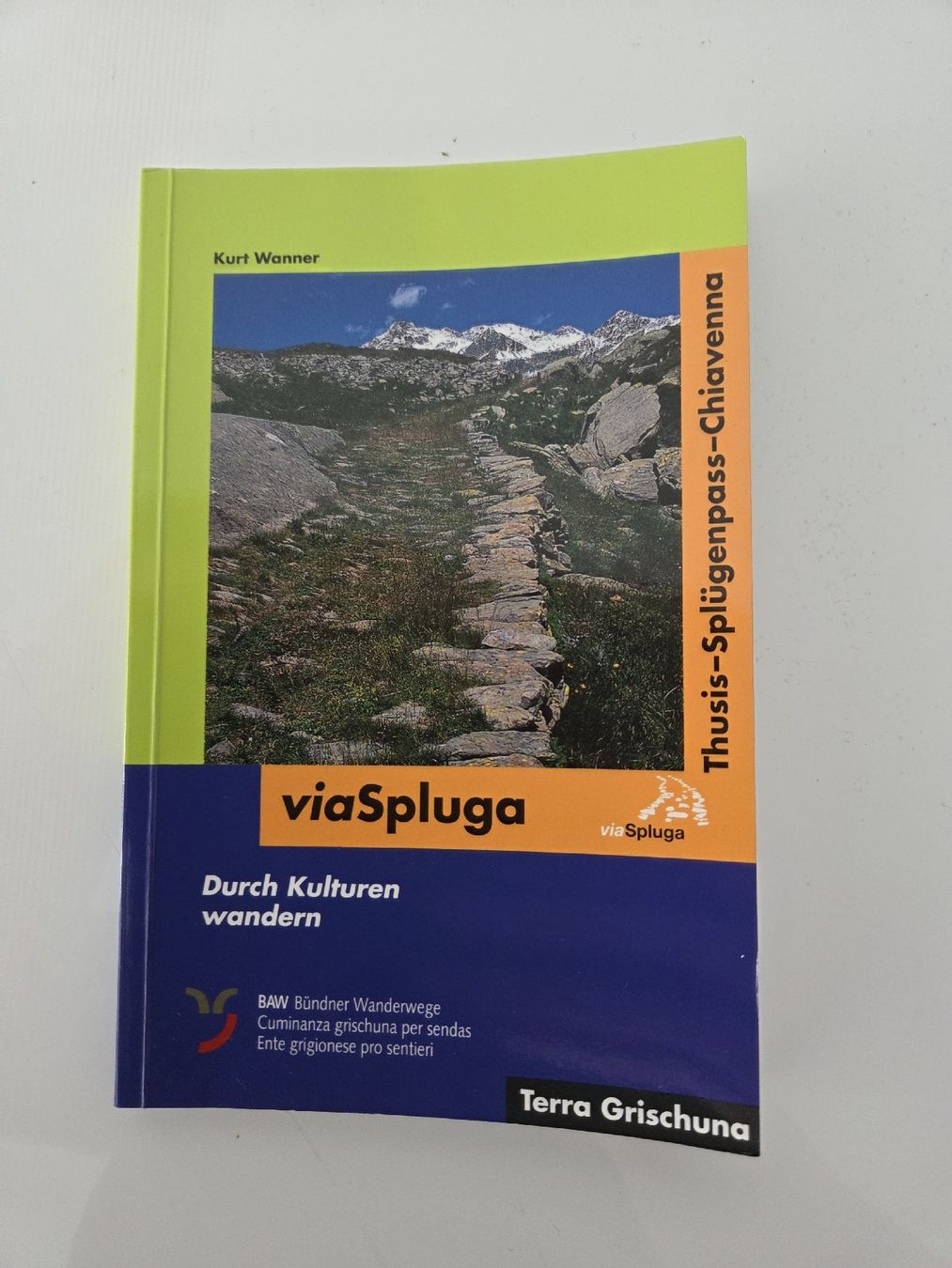 Libri: Wanderführer viaSpluga Thusis-Splügenpass  – Usato da Domat/Ems venduto da rof_j2rm