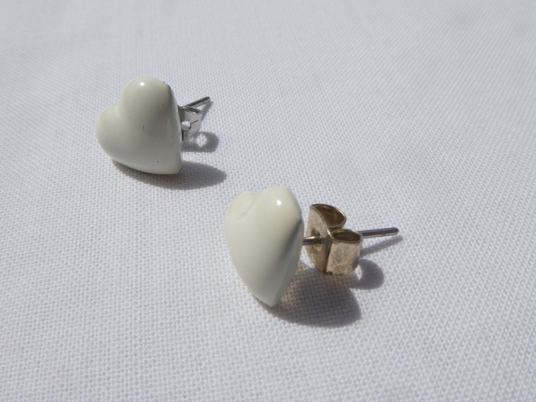 Boucles d'oreille: Ohrstecker, Herzchen, Modeschmuck – D'occasion à Gattikon par kaandooh
