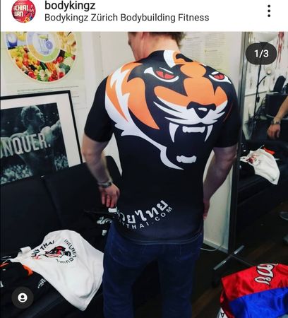 Tiger Muay Thai T-Shirt Rashguard MMA Boxen Thaiboxen L NEU