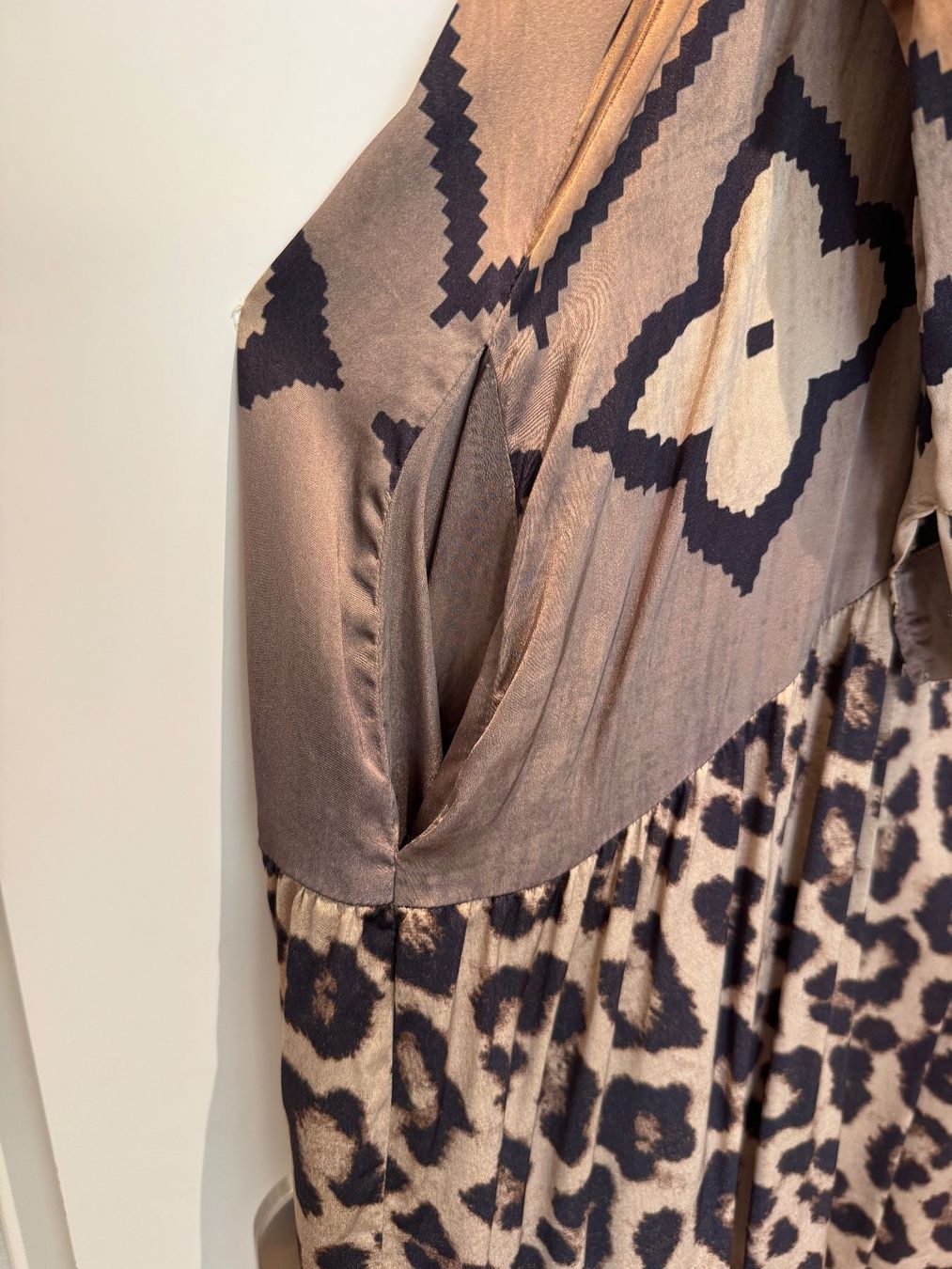 Grace Vestiti: Grace Sommerkleid Grösse L – Usato da Aesch BL venduto da Postillon 4