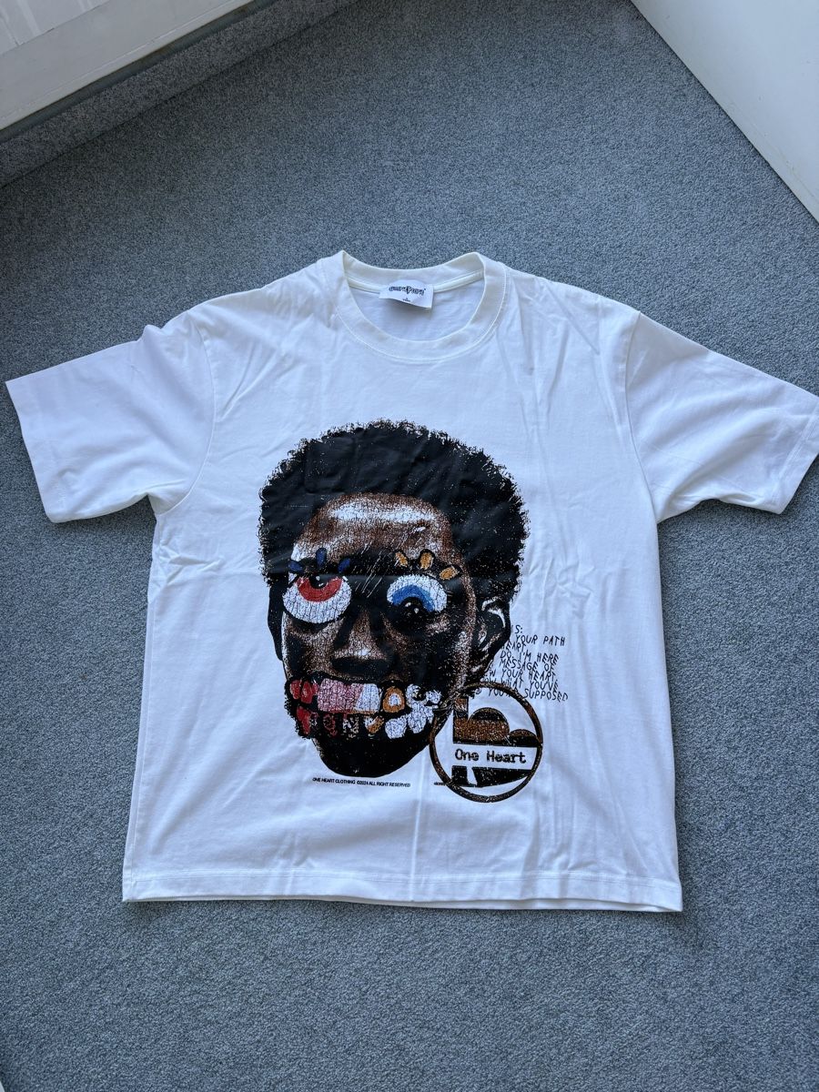 T-Shirts: Printed Tshirt – Gebraucht aus Thalwil von kea_sj87