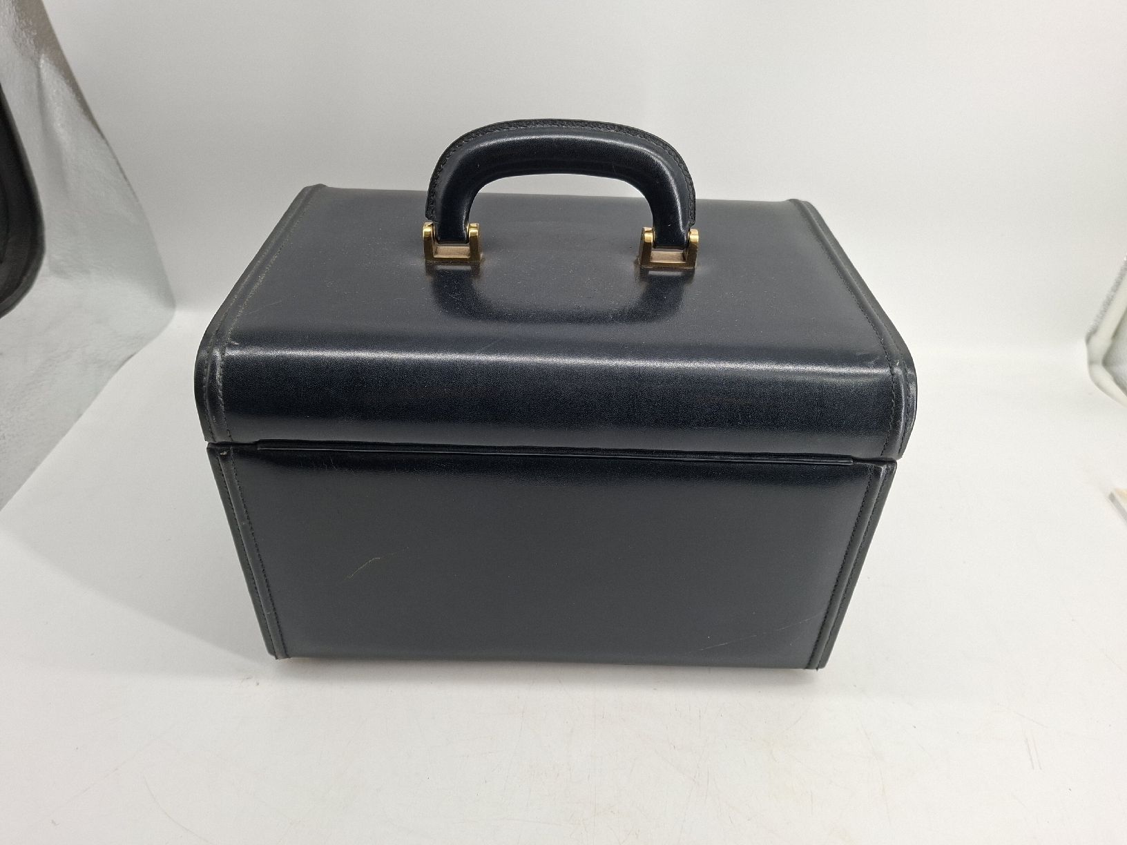 Valigie: vintage Beauty Case etienne aigner – Usato da Erlach venduto da silvia3235 6