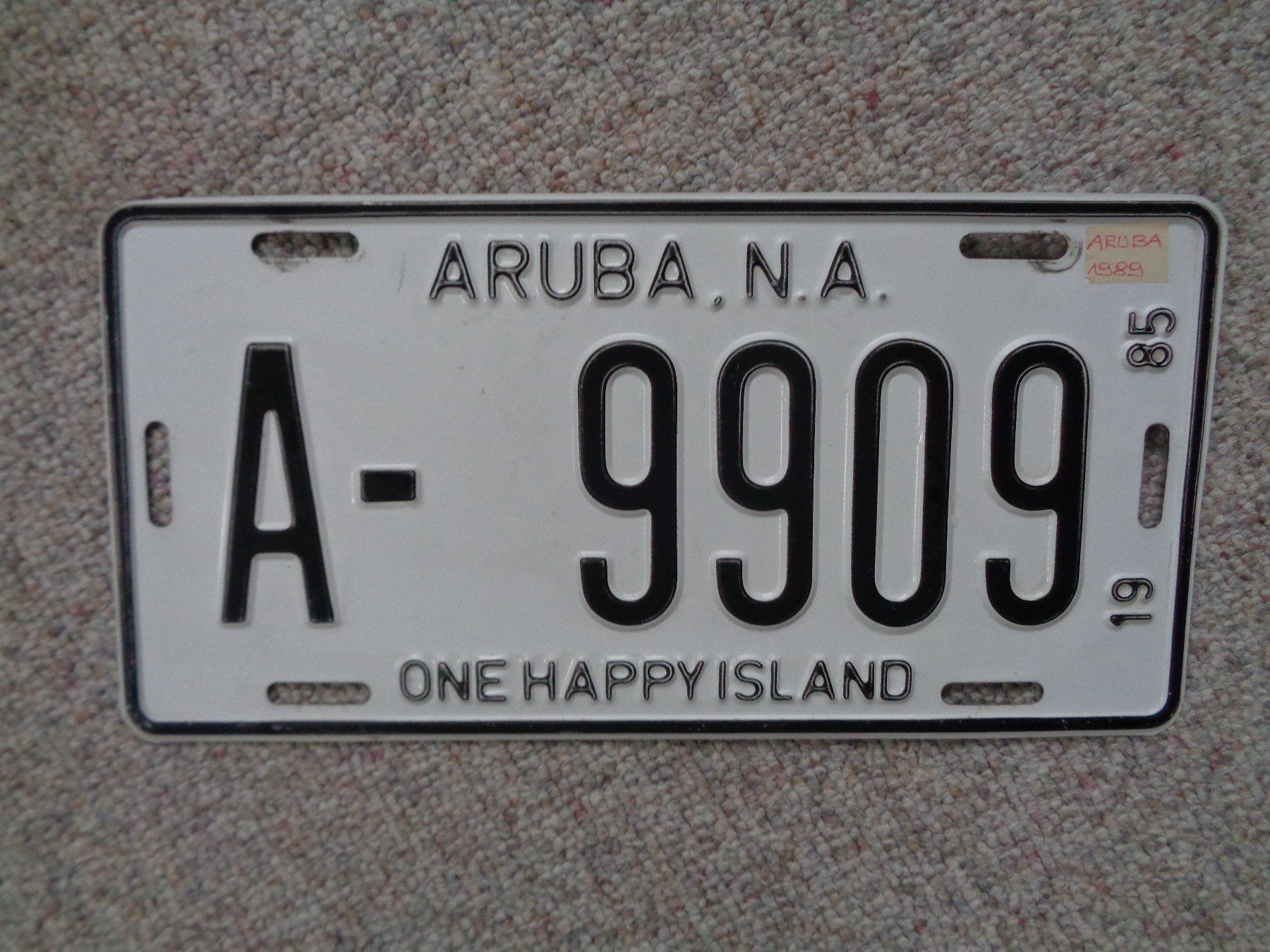 Schilder: Autonummer Aruba N.A. A-9909 – Gebraucht aus Langenbruck von Gumsi