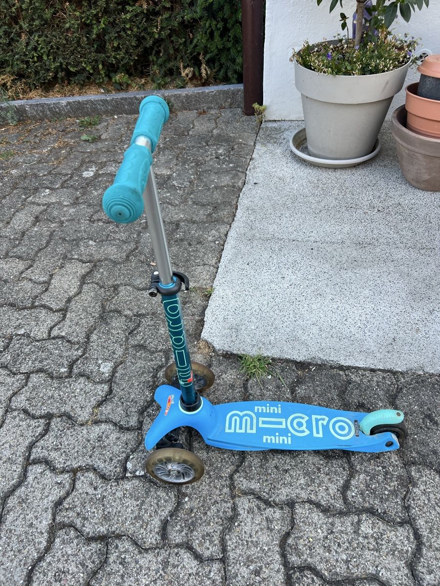 Micro Fahrzeuge für Kinder: Micro Scooter mit mit leuchtenden Rädern – Gebraucht aus Uerikon von Saffagirl 3