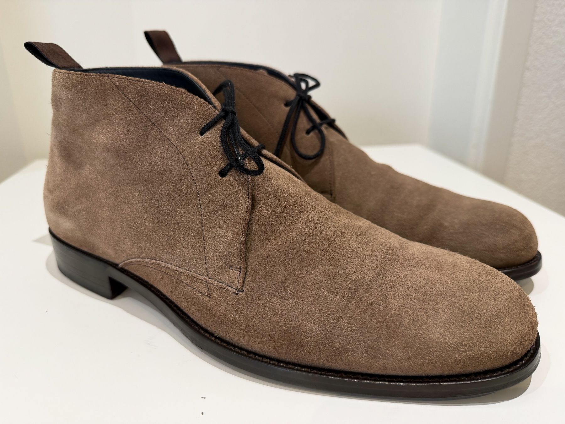 Scarpe da uomo: Benvenuto Desert Boots Leder Wildleder Gr 42 – Usato da Dietikon venduto da Angy94 1