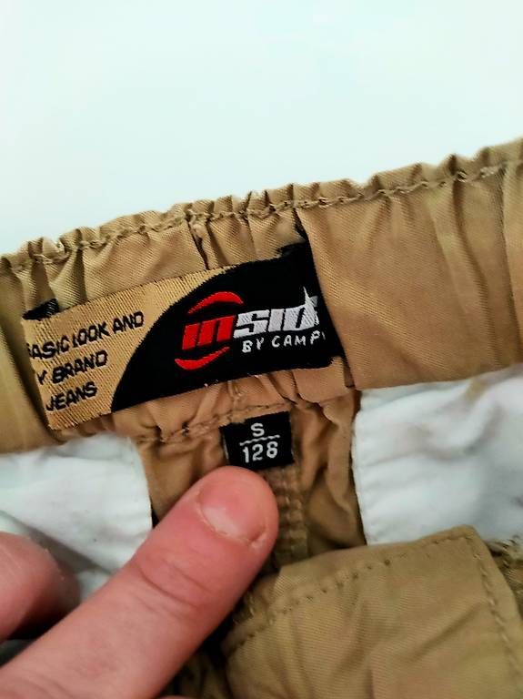 Pantaloni: Pantaloncini diverse taglie  – Usato da Bellinzona venduto da mar_b5cp 3