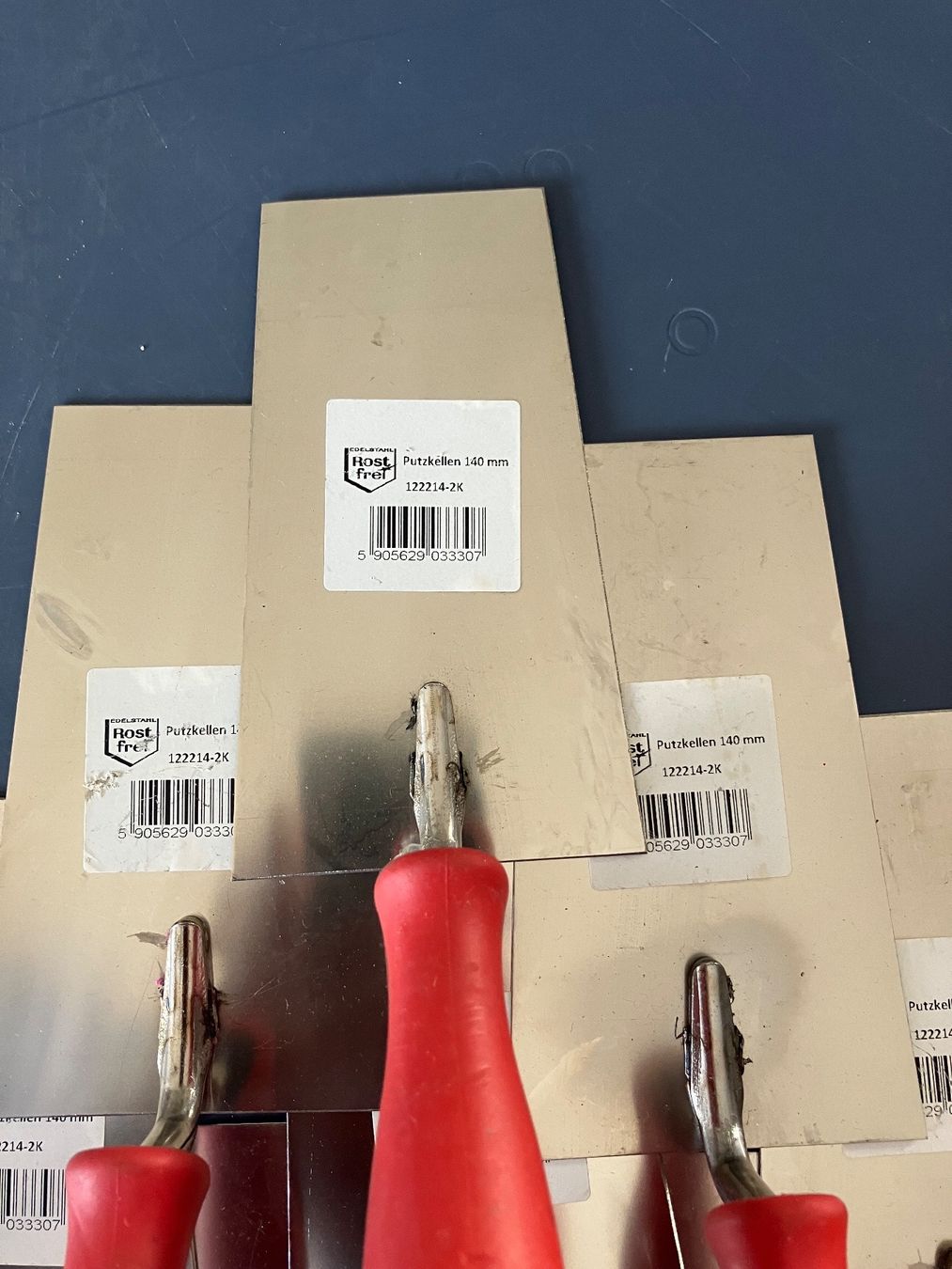Tutti gli attrezzi: Maurer/ Gipserkellen 140mm  10 Stück – Nuovo e nell'imballaggio originale da Aadorf venduto da heiluz15 1