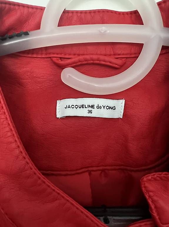 Giacche: Kunstlederjacke rot – Usato da Neftenbach venduto da bebbels69 3