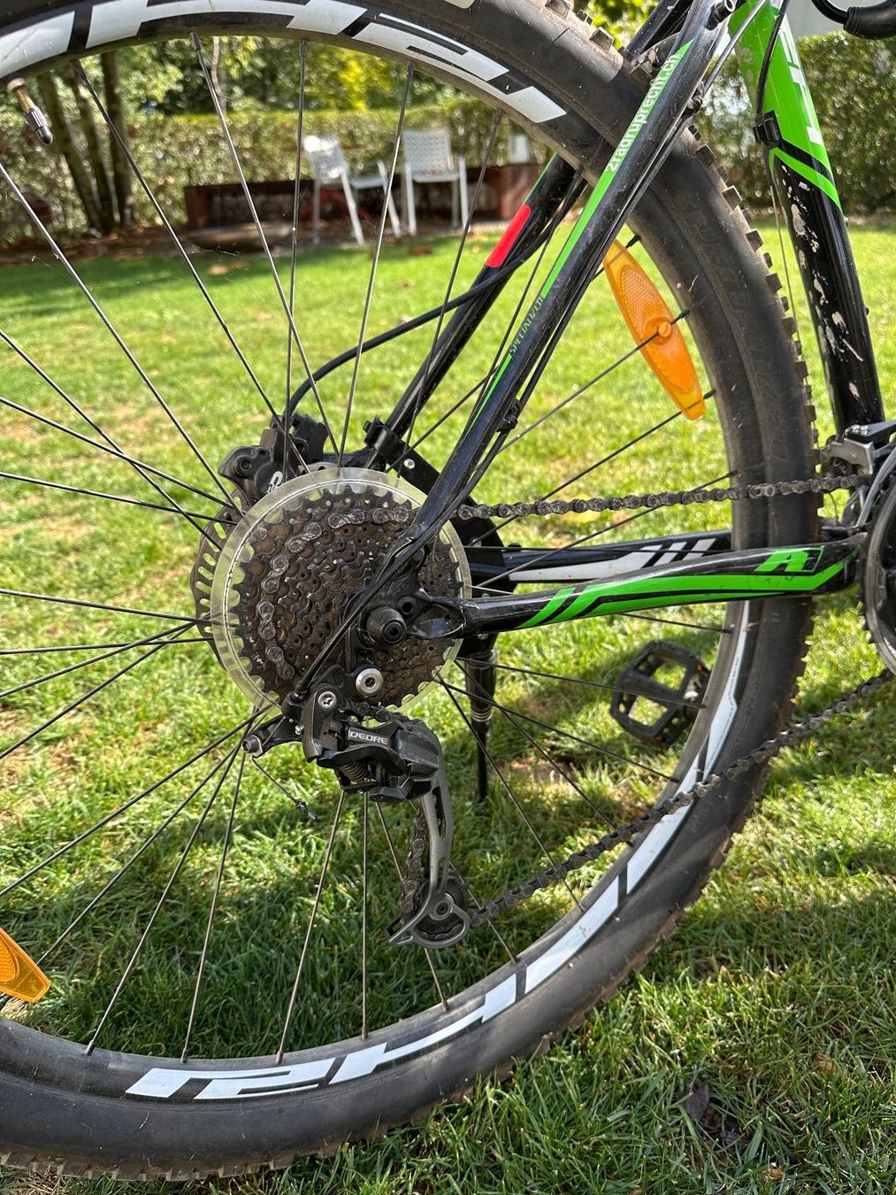 Specialized Velos: Mountainbike Specialized grün – Gebraucht aus Buchs ZH von billi993 2