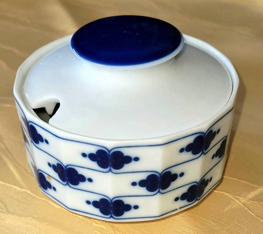 Set di piatti: Rosenthal Kaffeeservice zu verkaufen – Usato da Mauren venduto da NormannJ 1