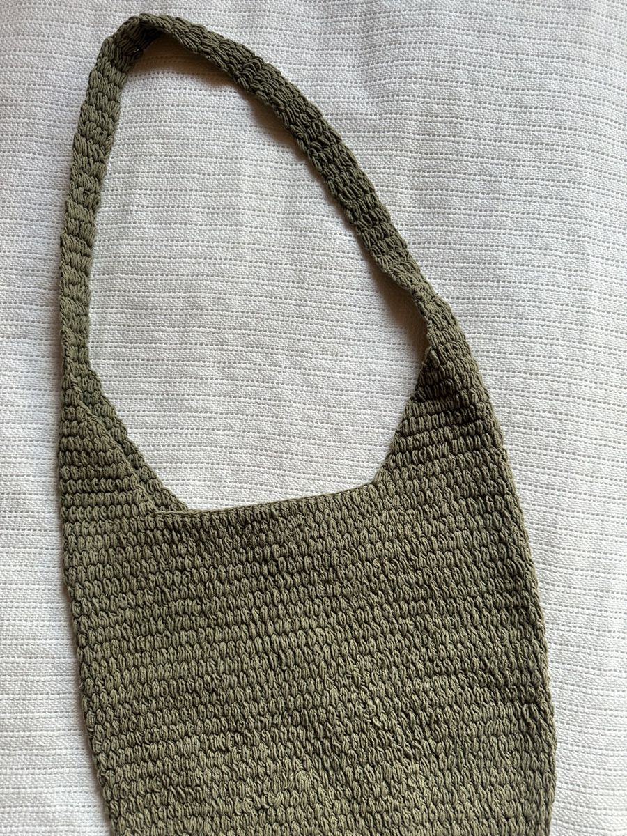 Taschen: Knitted Tote Bag – Gebraucht aus Vaduz von whitepalmtree 2