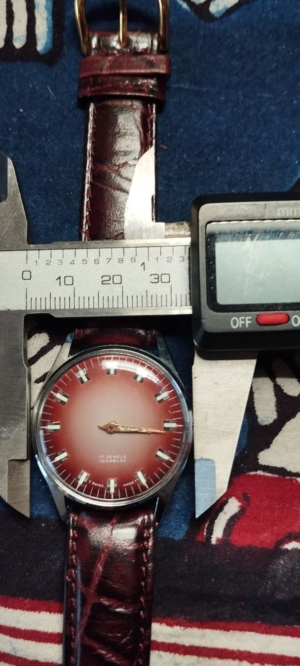 Orologi: Montre de récupération – Usato da La Chaux-de-Fonds venduto da jac_9llg 8