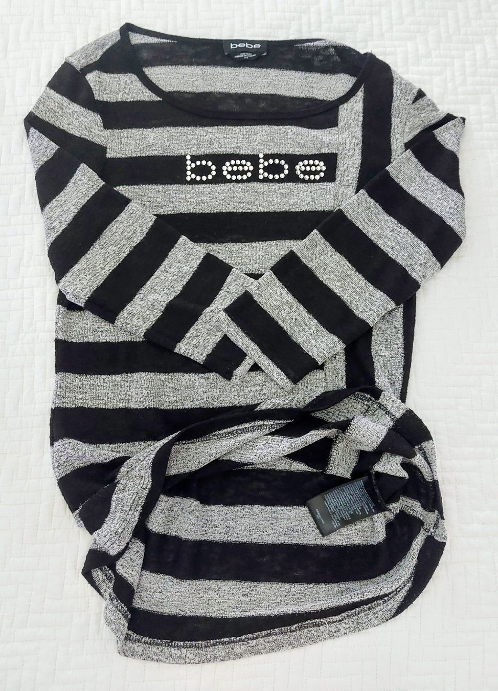 T-shirts: Bebe Pullover – D'occasion à Zürich par Martinlaehner