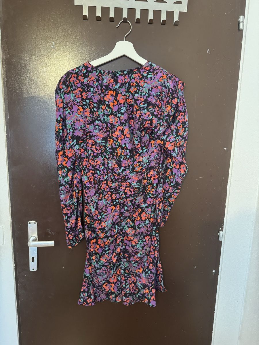 Zara Vestiti: Robe fleuris – Nuovo (secondo la descrizione) da Lausanne venduto da Michel_Ozcan 1