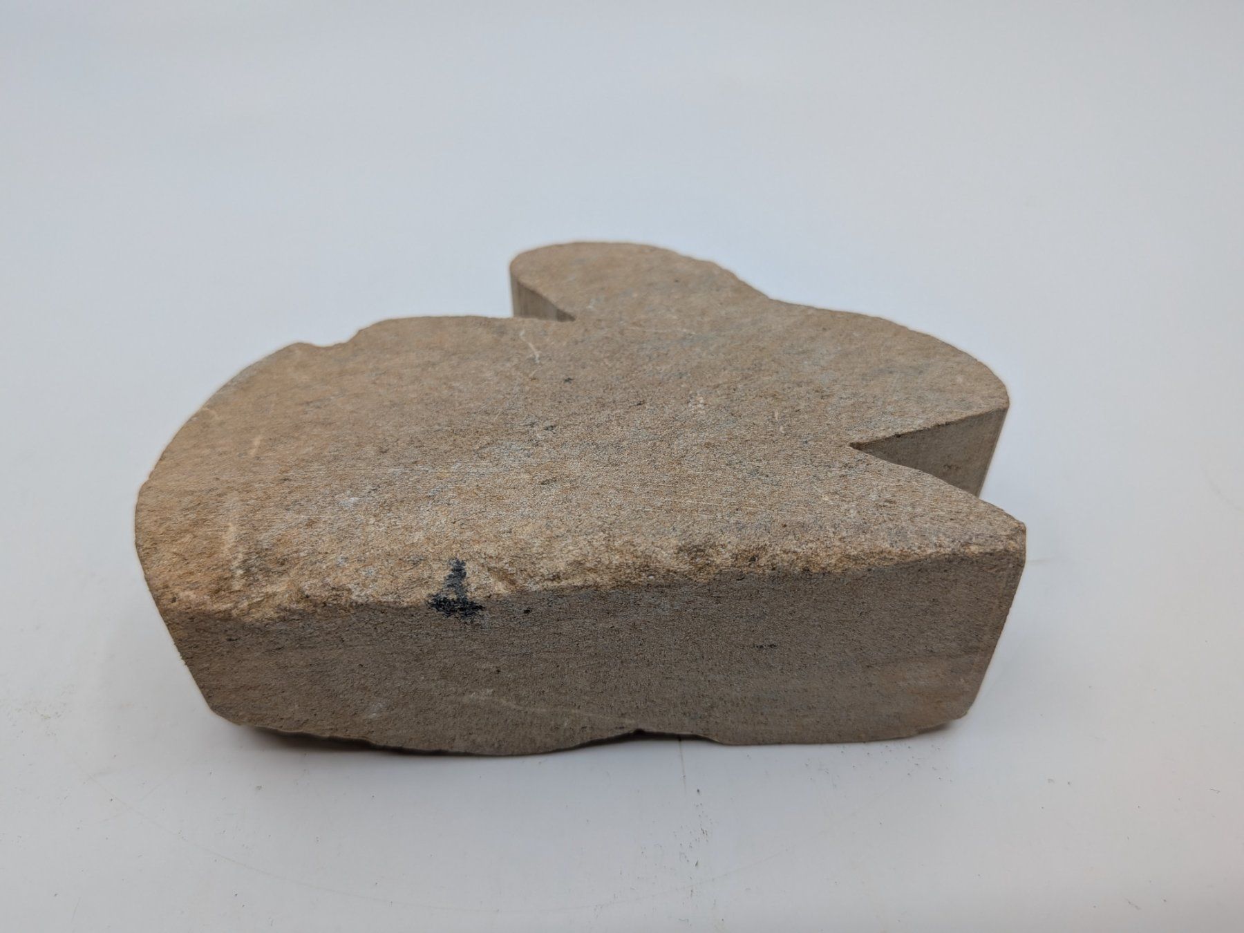 Statuette: Hase Figur aus Stein evtl. Travertin ? – Usato da Emmen venduto da magelan 3