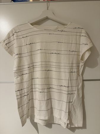 T-Shirt weiss