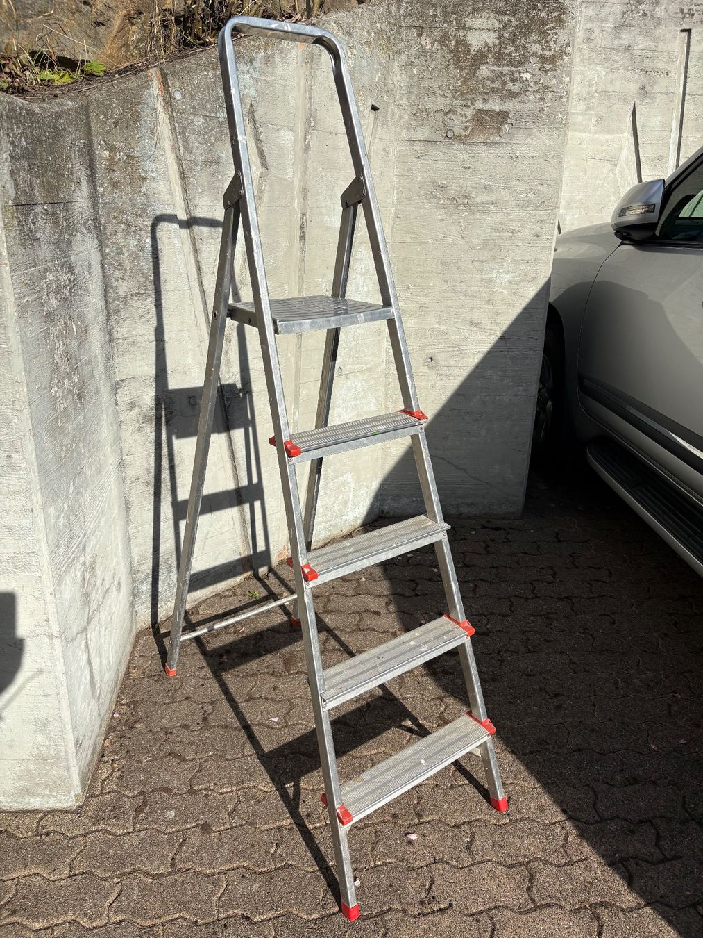 Echelles: Aluminium Leiter – D'occasion à Rüschlikon par pas_g92x