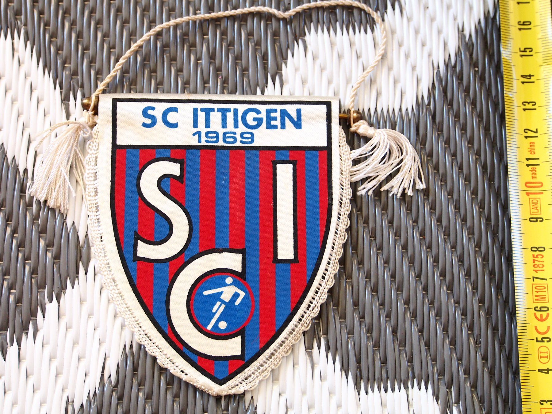 Insignes: fanion Écusson du SC Ittigen 1969 – D'occasion à Ovronnaz par Etagne68 4