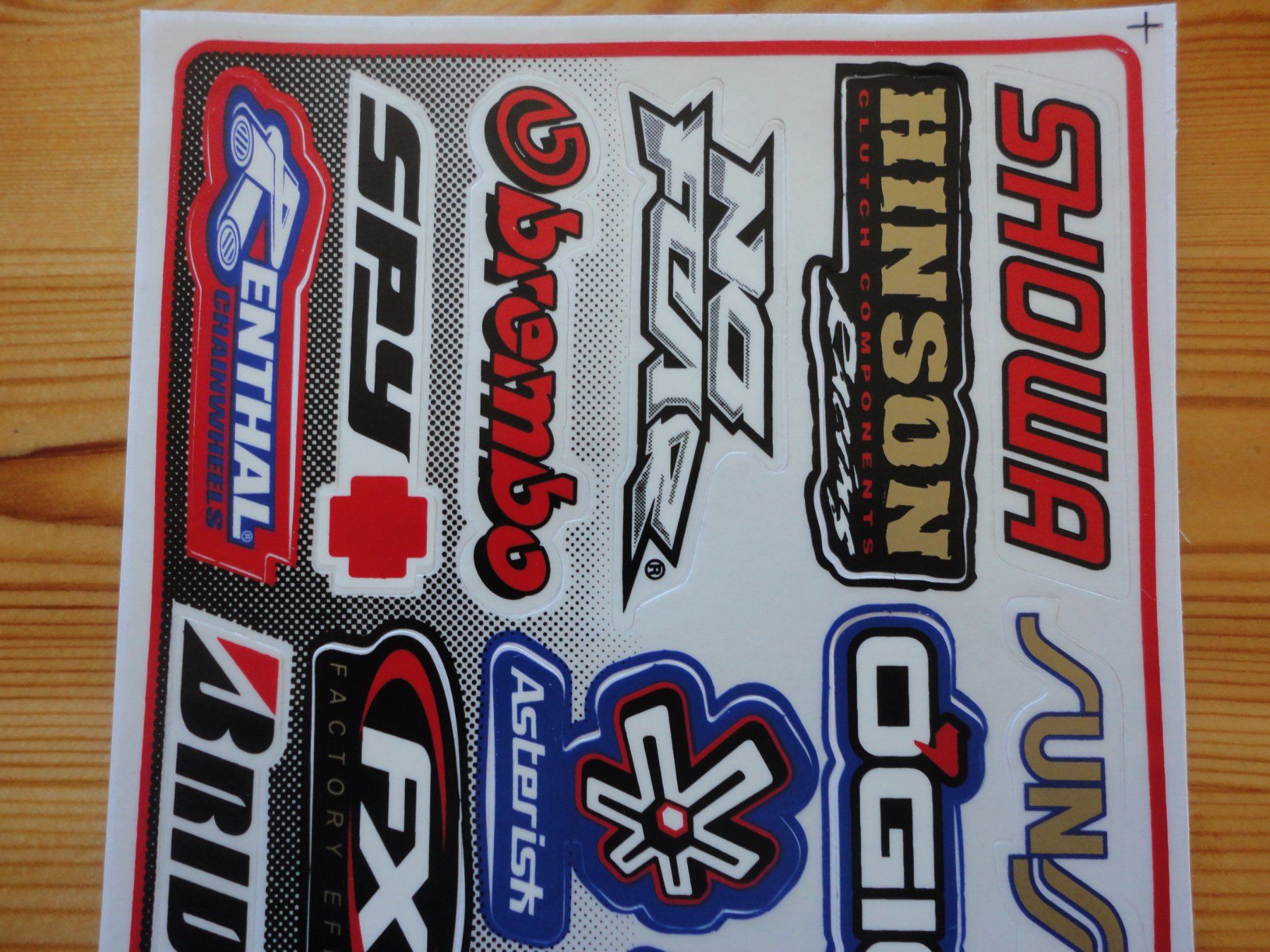 Modellismo RC: Decal für Modelle – Nuovo e nell'imballaggio originale da Horgen venduto da RcModell 1