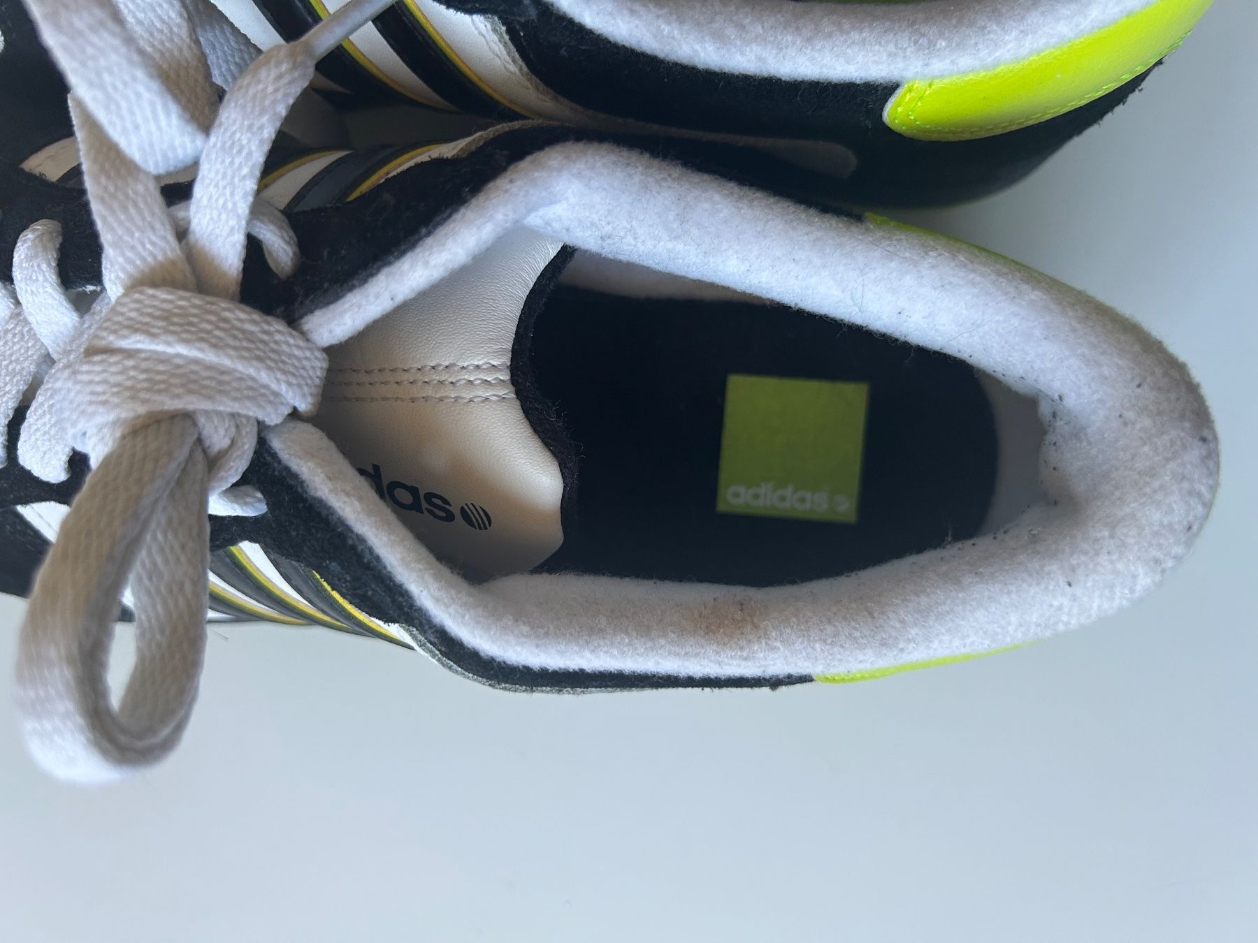 Adidas Herrenschuhe: Adidas Sneaker Gr.43 1/3 – Gebraucht aus Seuzach von del_w5vl 6