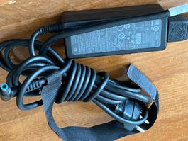 HP AC-Adapter 45W