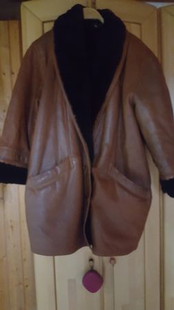 Manteau en mouton retourné femme taille 38