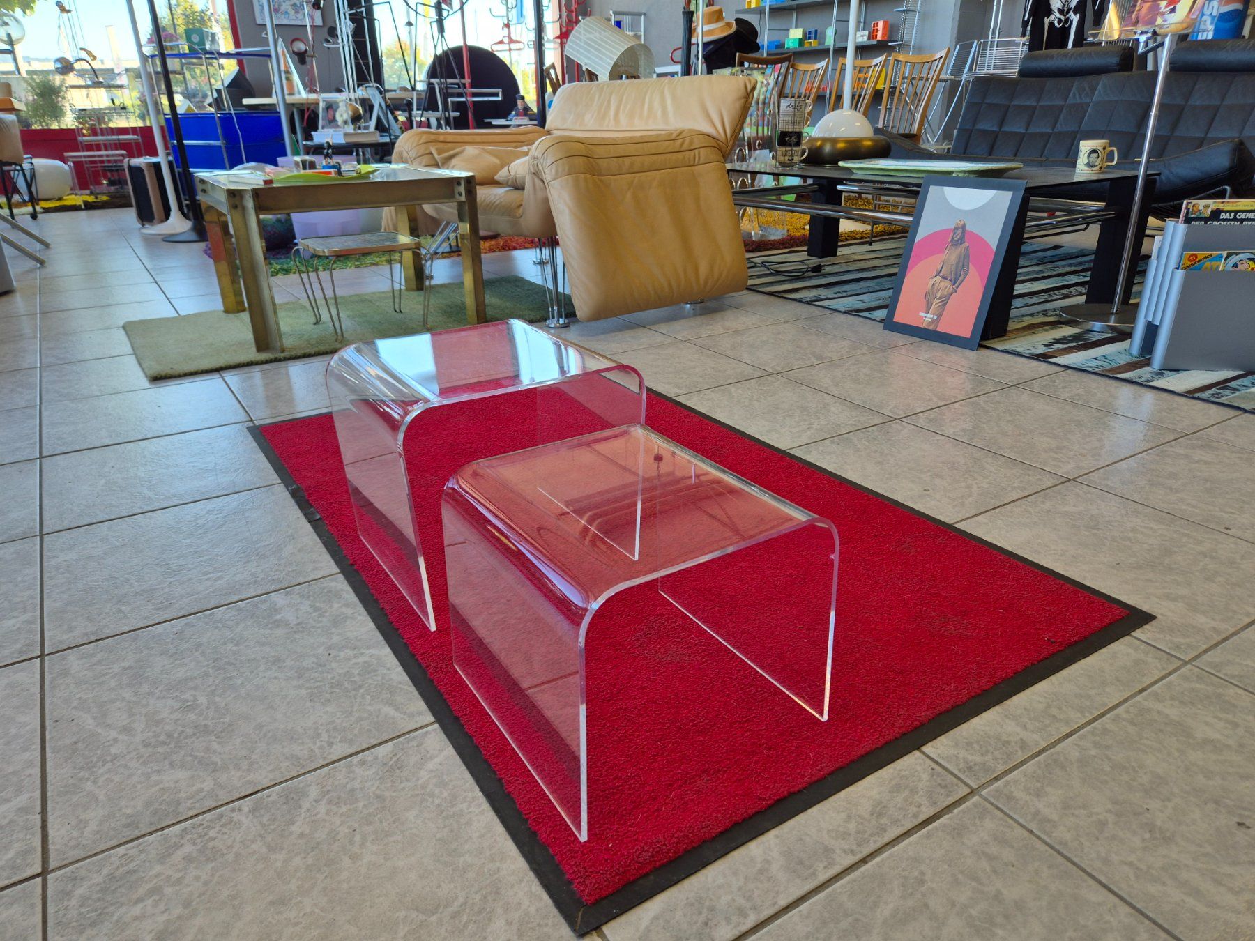 Tische: Set Acryl Beistelltisch Coffee-Table Plexiglas – Gebraucht aus Nottwil von Wondewa-Shop 9