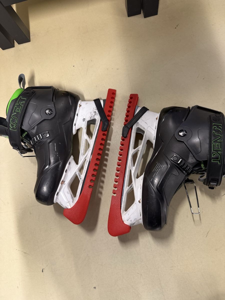 Bauer Pattini da ghiaccio: Bauer Konekt Goalieschlittschuh – Usato da Pfyn venduto da thi_rs87 2