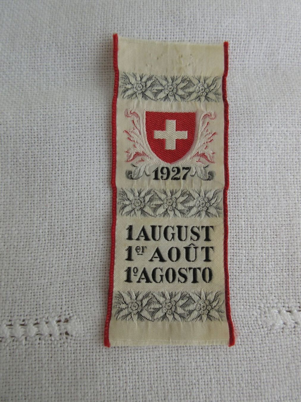 Swiss Placchette & Badge: 1. August - Abzeichen 1927 – Nuovo (secondo la descrizione) da Binningen venduto da mondoantico