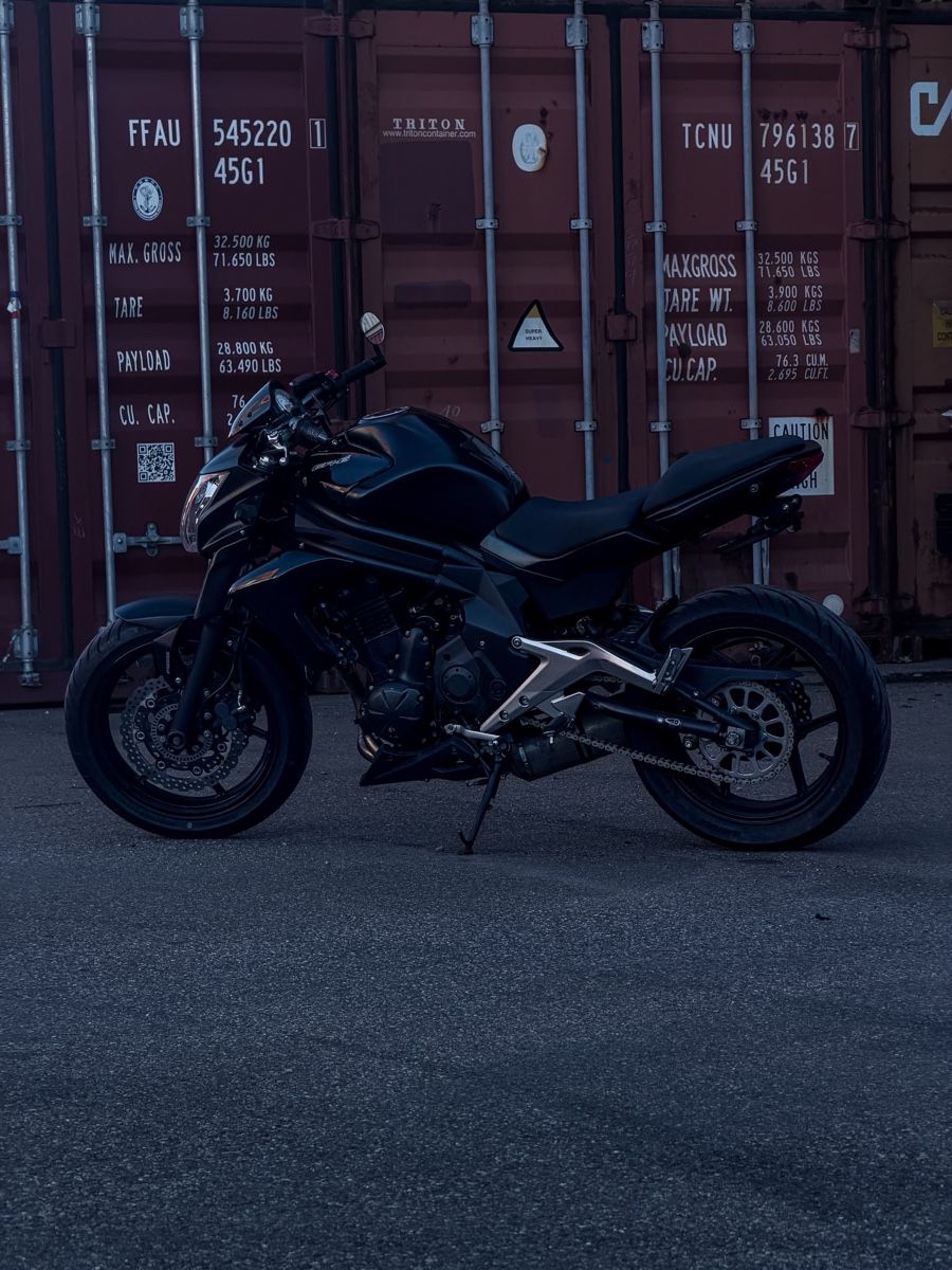 Kawasaki Strada: Kawasaki ER-6n – Usato da Muttenz venduto da 92a_b9nv 3