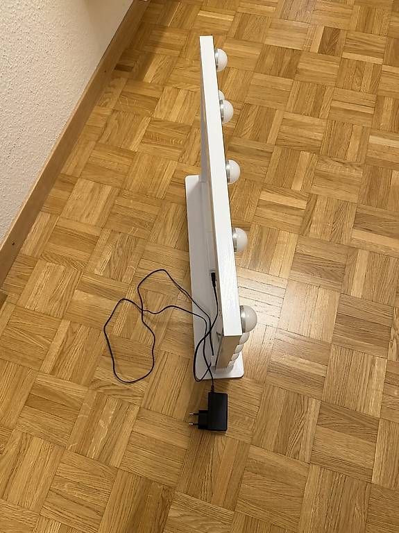 Spiegel: Miroir de maquillage à Led – Gebraucht aus Les Avanchets von VV_75 3