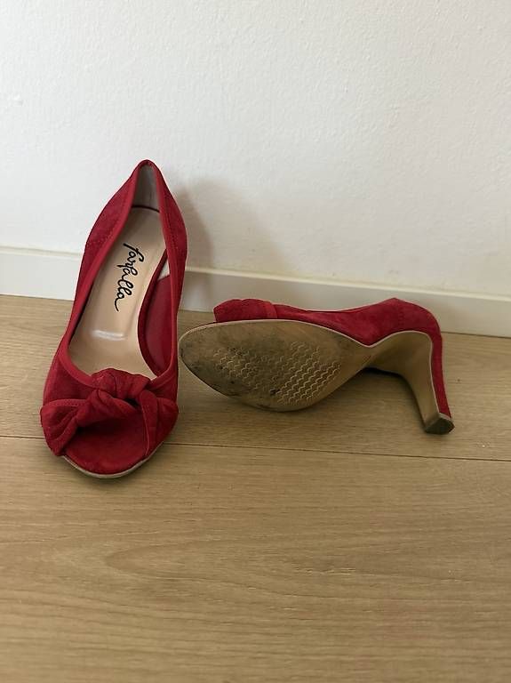 Scarpe da donna: Sandalo marca Farfalla Nr. 36 – Nuovo (secondo la descrizione) da Locarno venduto da Debi816 1