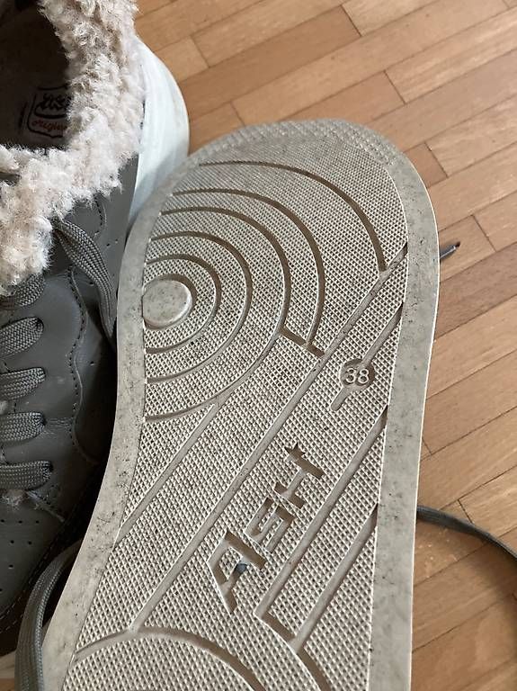 Chaussures femmes: ASH sneakers grösse 38 – D'occasion à baar par Lstar 1