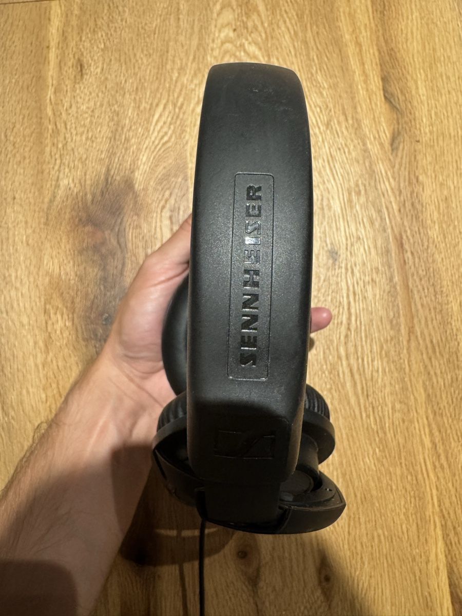 Sennheiser Kopfhörer: Bundle 2× Sennheiser HD 200 PRO – Neu (gemäss Beschreibung) aus Sorengo von julius_96 1