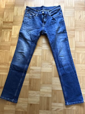Jeans Tommy Hilfiger Grösse 31 guter Zustand