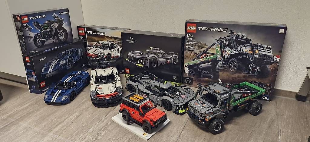 Lego Giocattoli: 6 Sets Lego Technic – Usato da Wallisellen venduto da mel_jyj5
