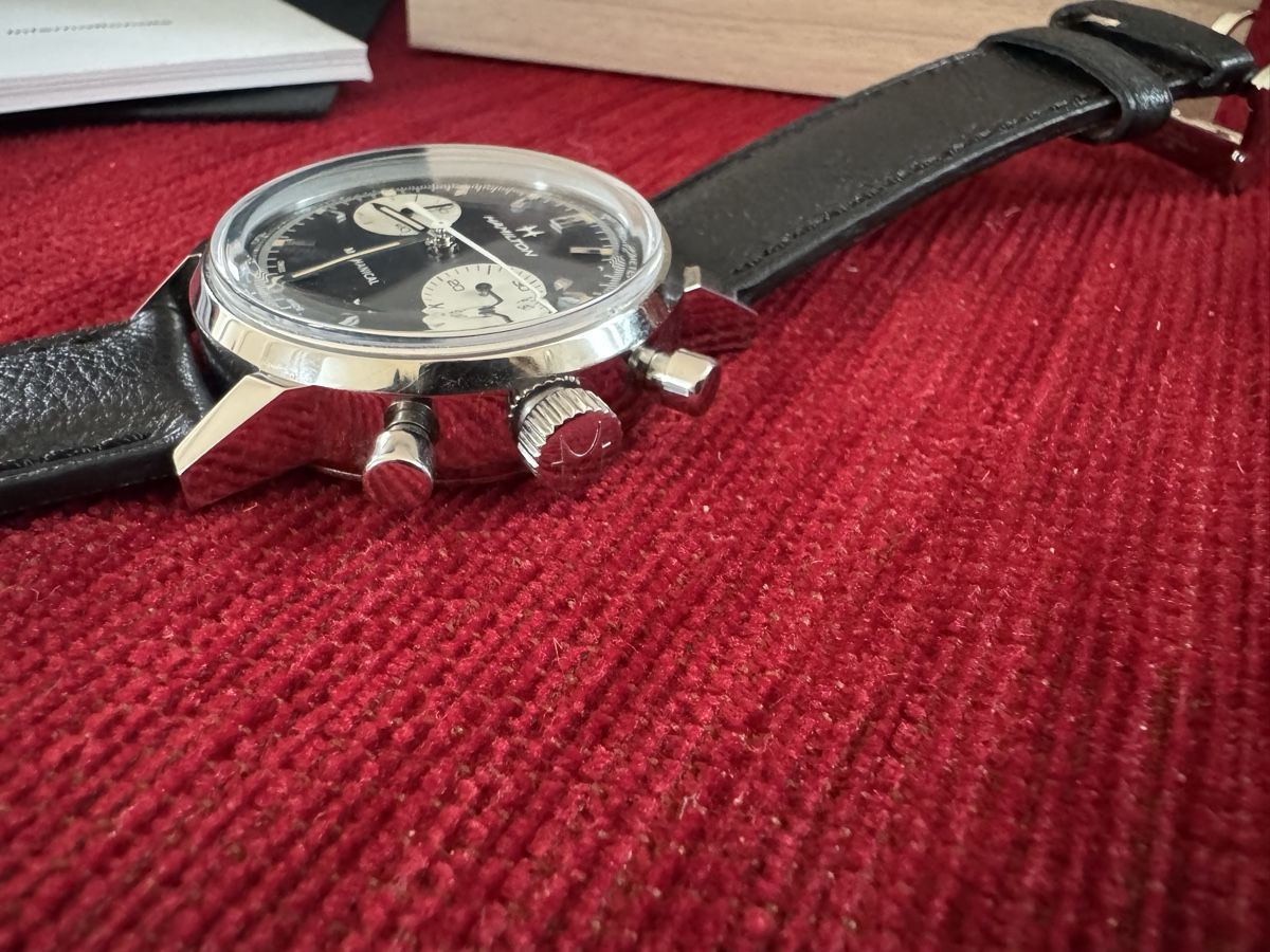 Hamilton Orologi: Hamilton Retro Chrono Handaufzug – Nuovo (secondo la descrizione) da St. Gallen venduto da Gullygully 1
