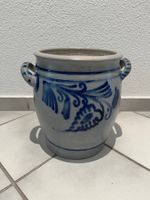 Alter Schmalztopf aus Keramik mit blauer Salzglasur