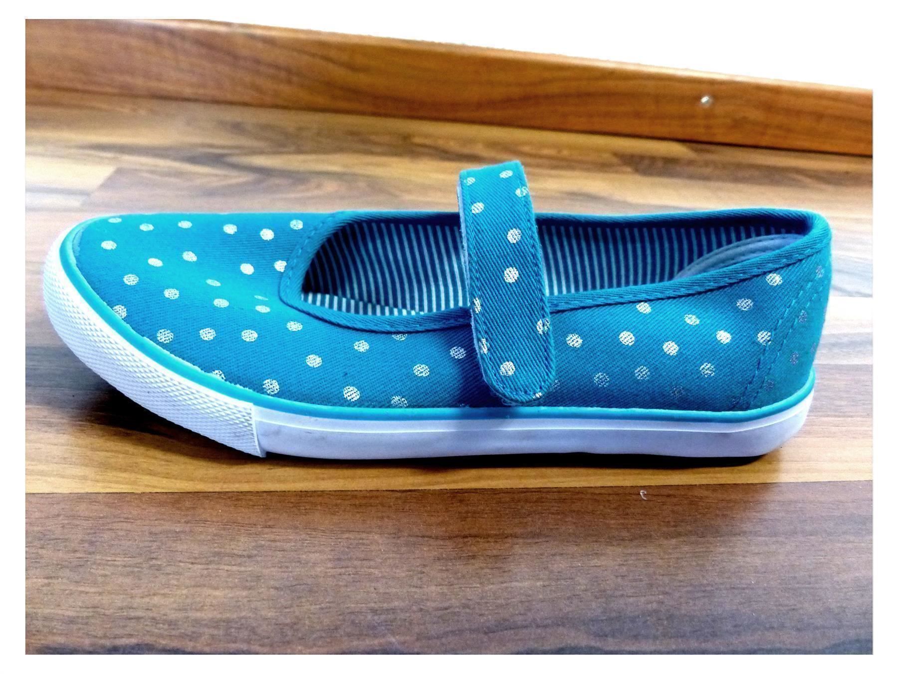 Scarpe per ragazze: Sommerschuhe neu türkis, Grösse 33 – Nuovo (secondo la descrizione) da Schötz venduto da Jekyll666 1