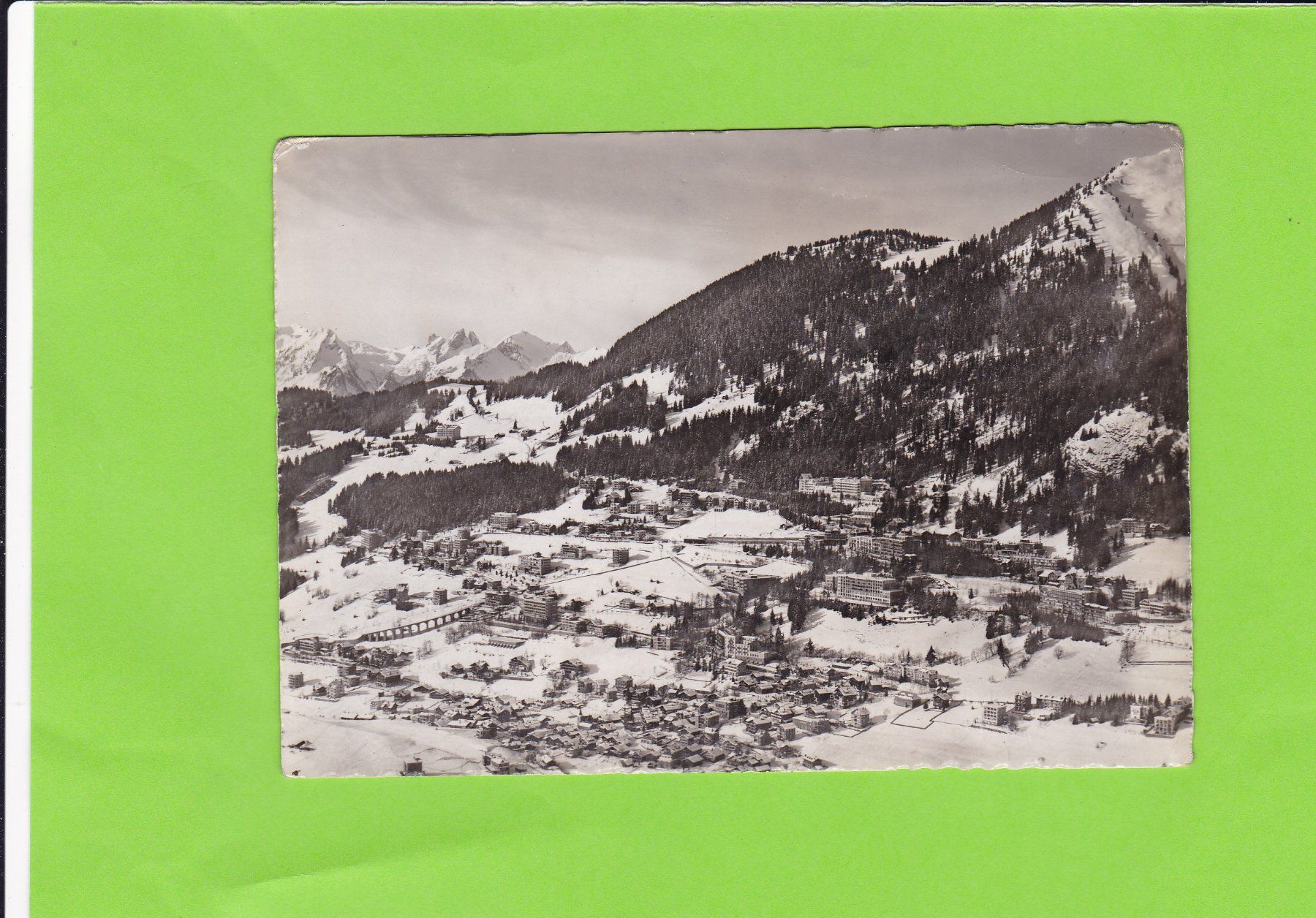 Cartoline postali: Vue d'Avion, Leysin – Usato da St. Peterzell venduto da neckertal