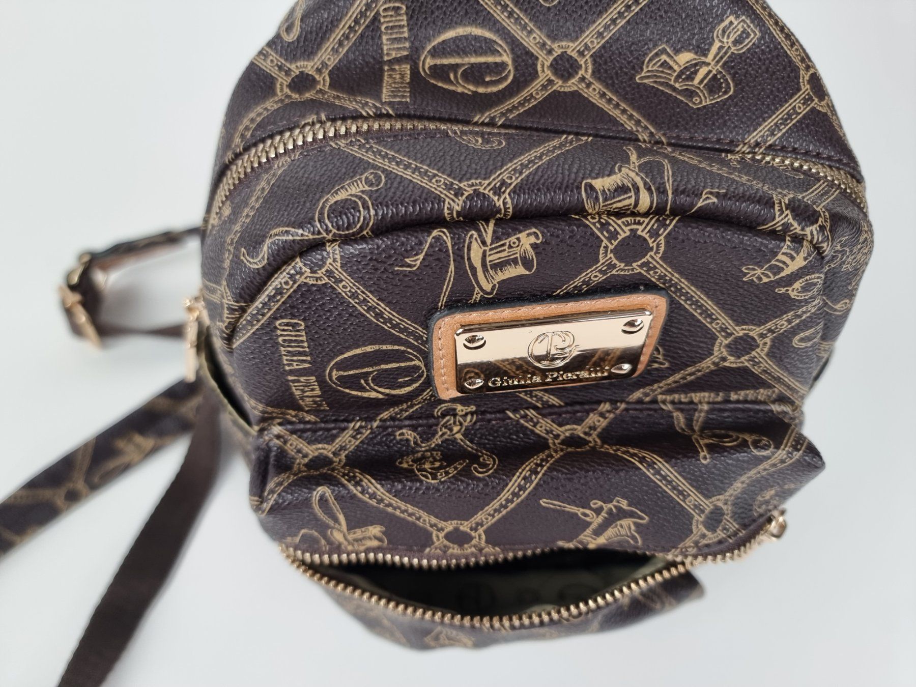 Rucksäcke: Tasche Giulia Pieralli – Gebraucht aus Urtenen-Schönbühl von Restwert_Schoenbuehl 5
