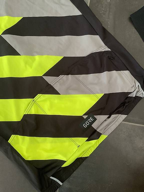 Canottiere & Pantaloni: Gore Velodress Herren XL – Nuovo (secondo la descrizione) da Lüterkofen venduto da GiCa_ 4