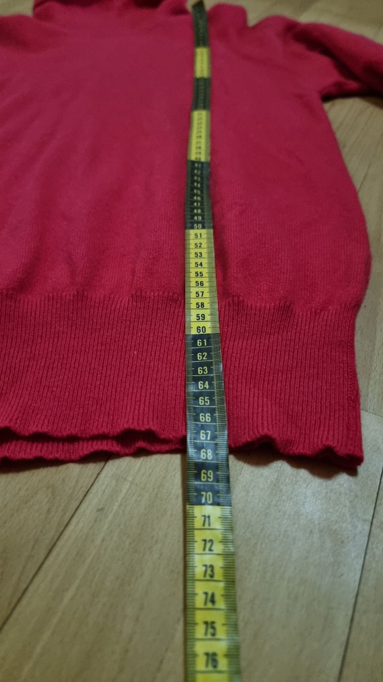 Pulls & Sweat-shirts: Kuscheliger Kaschmir Rollkragenpullover Rot Gr. 38/40 & 40 – D'occasion à Wald ZH par CapLux 5
