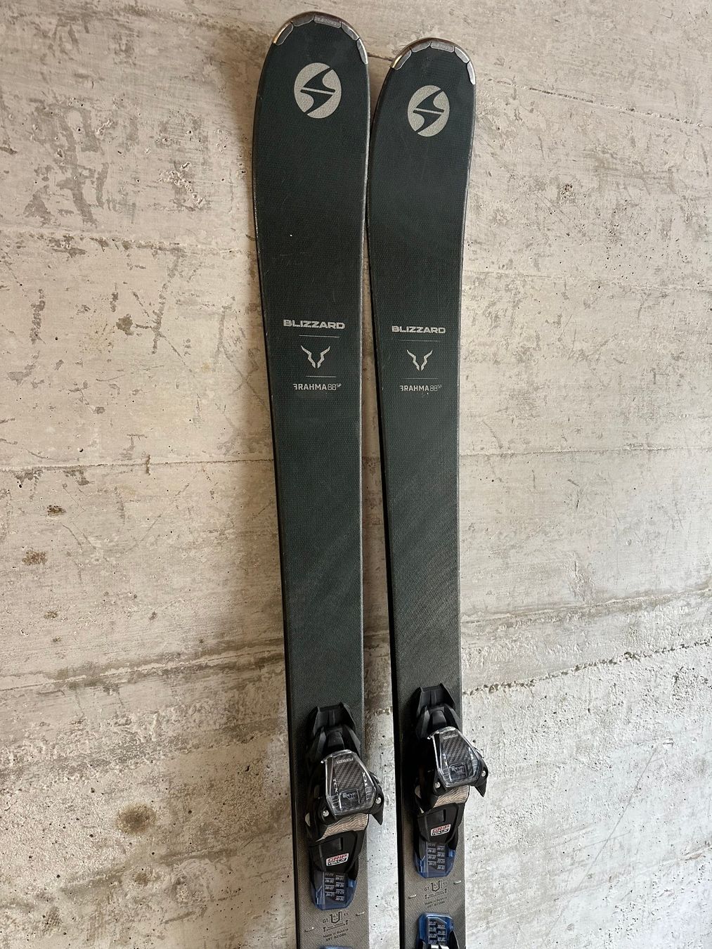 Blizzard Sci: Blizzard Brahma 88 Allmountain Ski 171CM – Usato da Emmenbrücke venduto da karkarkar 1